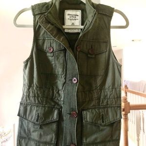 Abercrombie and Fitch Utility Vest - XS NWT